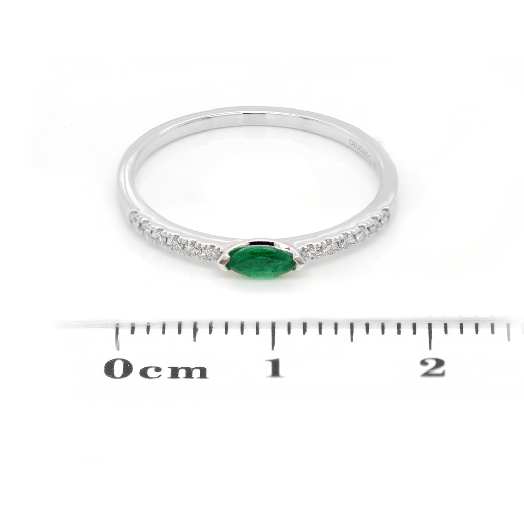 ANILLO MARÍA DE LUJO ESMERALDA 11P-MQ y 12B6P GVS 1.1gr ORO BLANCO 18K