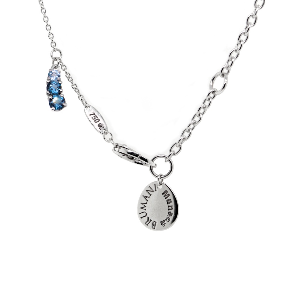 GARGANTILLA BRUMANI "MANACA" 9-TOPACIOS AZUL LONDON-3.45ct 1-TOPACIO AZUL SKY BLUE-0.05ct 1-TOPACIO AZUL SWISS BLUE-0.08ct DIAMANTE-0.003ct 6.1gr. 45cm. ORO BLANCO 18K 