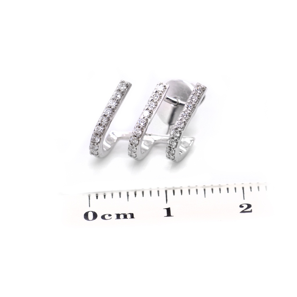 ARETES “TRE“ 54-DIAMANTES Talla/Redondo 0.40ct 3.9gr. ORO BLANCO 18K