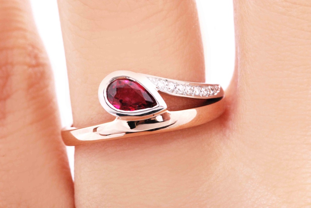 ANILLO AN OR/B RUBI B4P 18KC 4.7