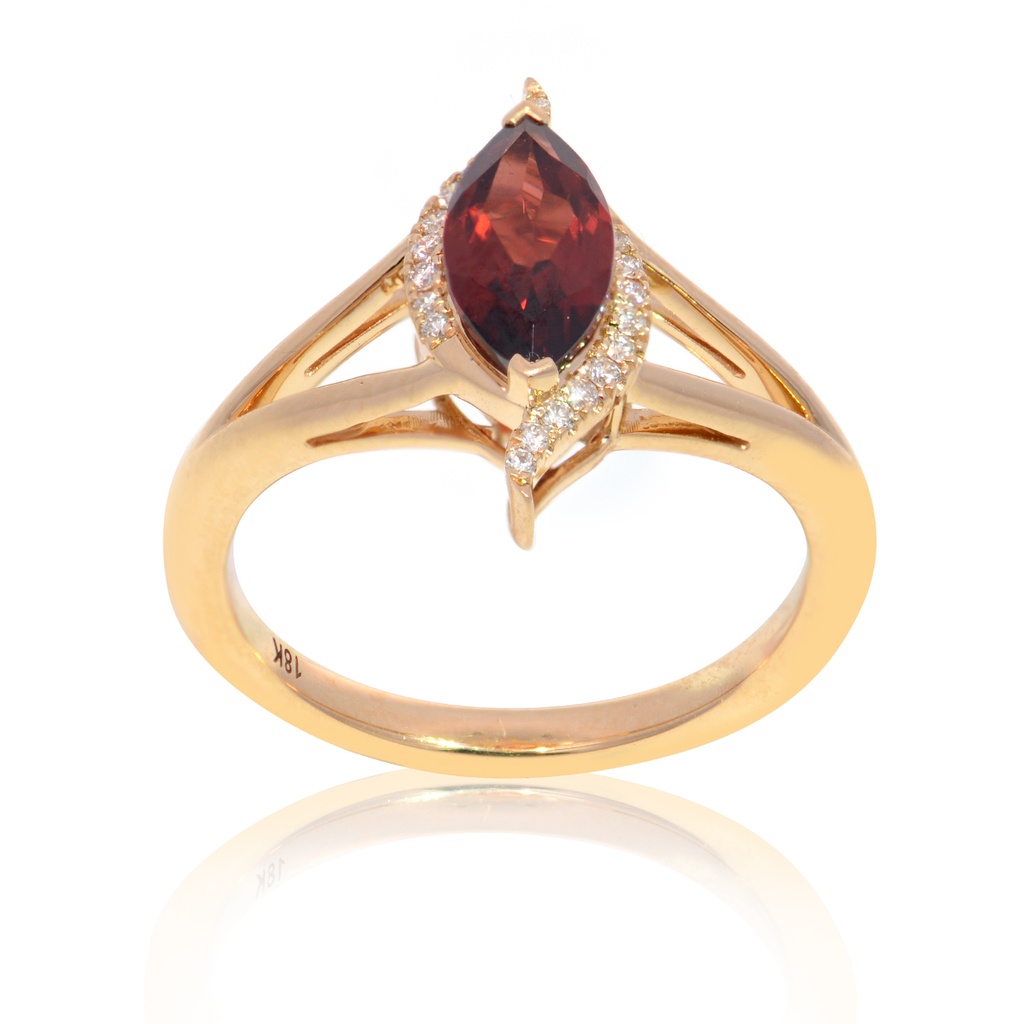 ANILLO “MARIA DE LUJO“ GRANATE-1.21ct/Marquise DIAMANTE-0.09ct 3.9gr. ORO AMARILLO 18K