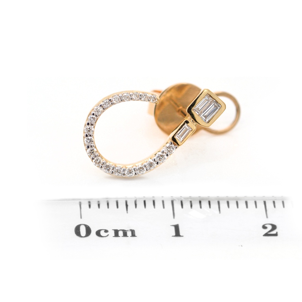 ARETES “KITE“ 44-DIAMANTES Talla-Baguette/Redondo 0.31ct 2.5gr. ORO AMARILLO/BLANCO 18K