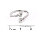 ANILLO “Tu y Yo“  2-DIAMANTES Talla-Oval 0.36ct 12-DIAMANTES Talla-Redondo 0.22ct 1.9gr. ORO BLANCO 18K