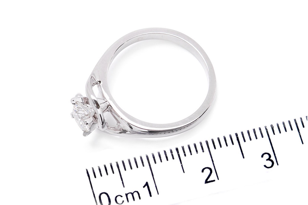 [CYC] Anillo de Compromiso Abracci con un diamante natural Corte Ideal Original 2/3ct VS2/I en oro blanco 18K