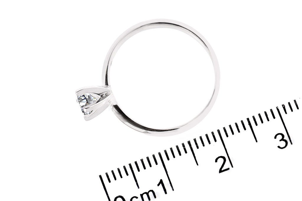 [CYC] Anillo de Compromiso Exquisite con un diamante natural Corte Ideal Original 3/4ct VS2/I en oro blanco 14K