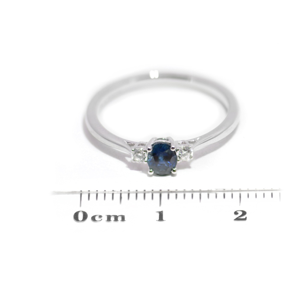 Anillo ZAFIRO Oval-0.39Ct Diamantes-0.08Ct GVS 2.0gr 18K 