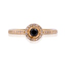 ANILLO “HALO-ROUND“ 1-DIAMANTE NEGRO Talla/Redondo 0.18ct. 38-DIAMANTES Talla-Redondo 0.17ct. 2.9gr. ORO AMARILLO 18K