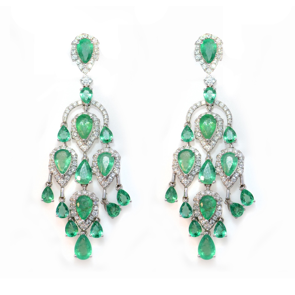 ARETES Chandelier 32-ESMERALDAS Pera/6.74ct DIAMANTES/1.17ct 12.5gr. ORO BLANCO 18K
