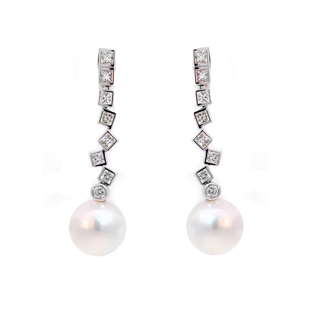 Aretes MIKIMOTO Diamond Drop PERLA SOUTH SEA BLANCA-9.0MM DIAMANTE-0.77ct 7.3gr. ORO BLANCO 18K