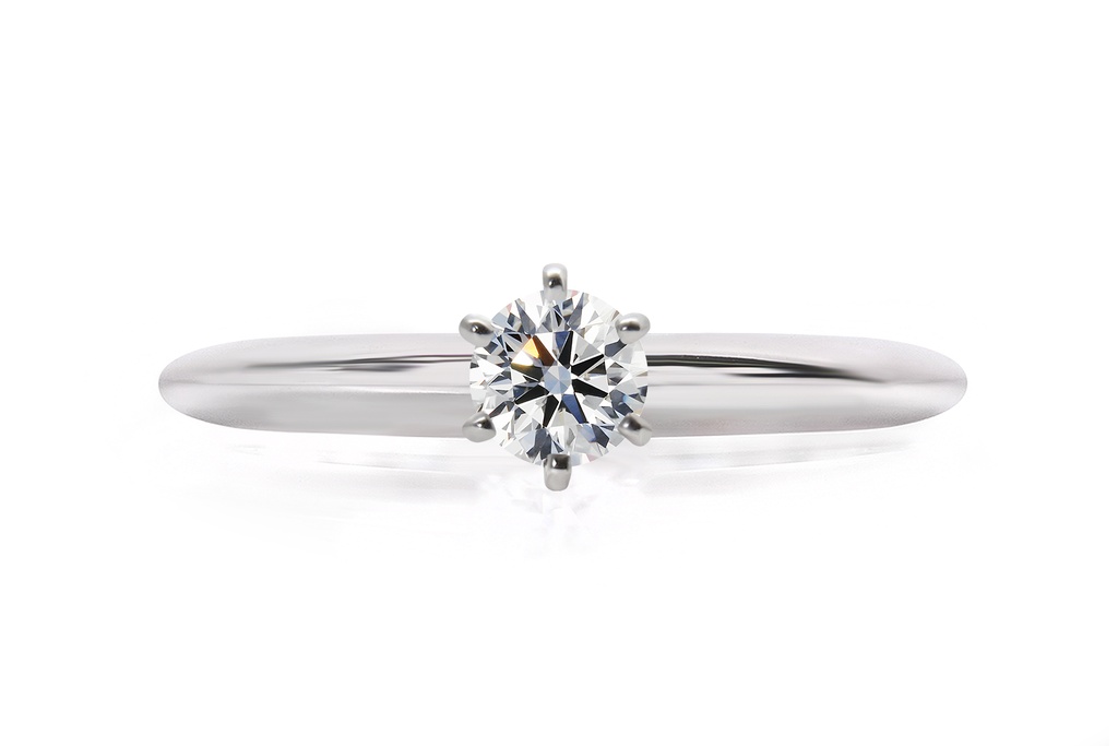 [CYC] Anillo de Compromiso Queen con un diamante natural Corte Ideal Original 1/3ct VS2/I en oro blanco 14K