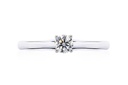 [CYC] Anillo de Compromiso Pyramide con un diamante natural Corte Ideal Original 1/3ct VS2/I en oro blanco 14K