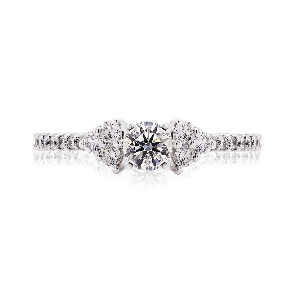 [CYC] Anillo de Compromiso Sugar con un diamante natural Corte Ideal Original 1/3ct VS2/I y adornado con 0.26ct de diamantes naturales en oro blanco 18K