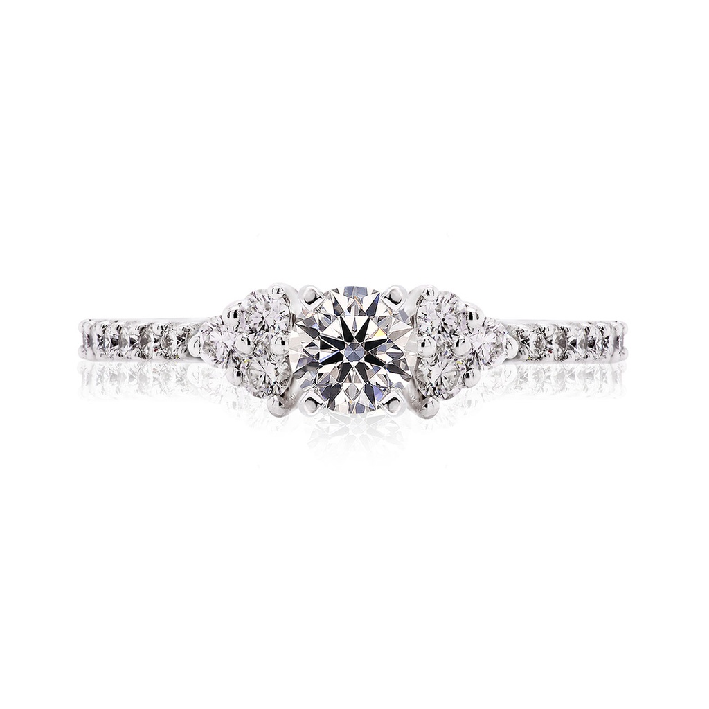 [CYC] Anillo de Compromiso Sugar con un diamante natural Corte Ideal Original 1/2ct VS2/I y adornado con 0.26ct de diamantes naturales en oro blanco 18K