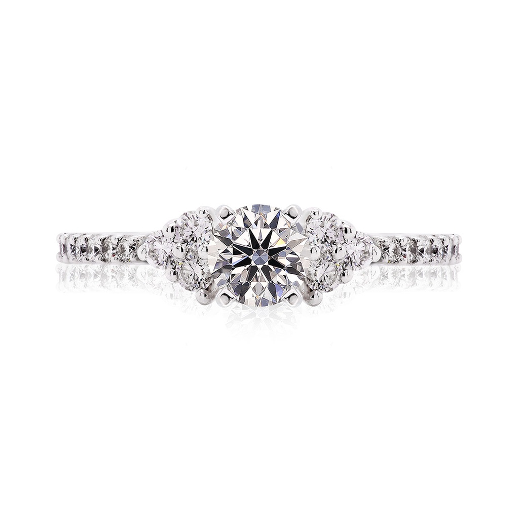[CYC] Anillo de Compromiso Sugar con un diamante natural Corte Ideal Original 2/3ct VS2/I y adornado con 0.26ct de diamantes naturales en oro blanco 18K