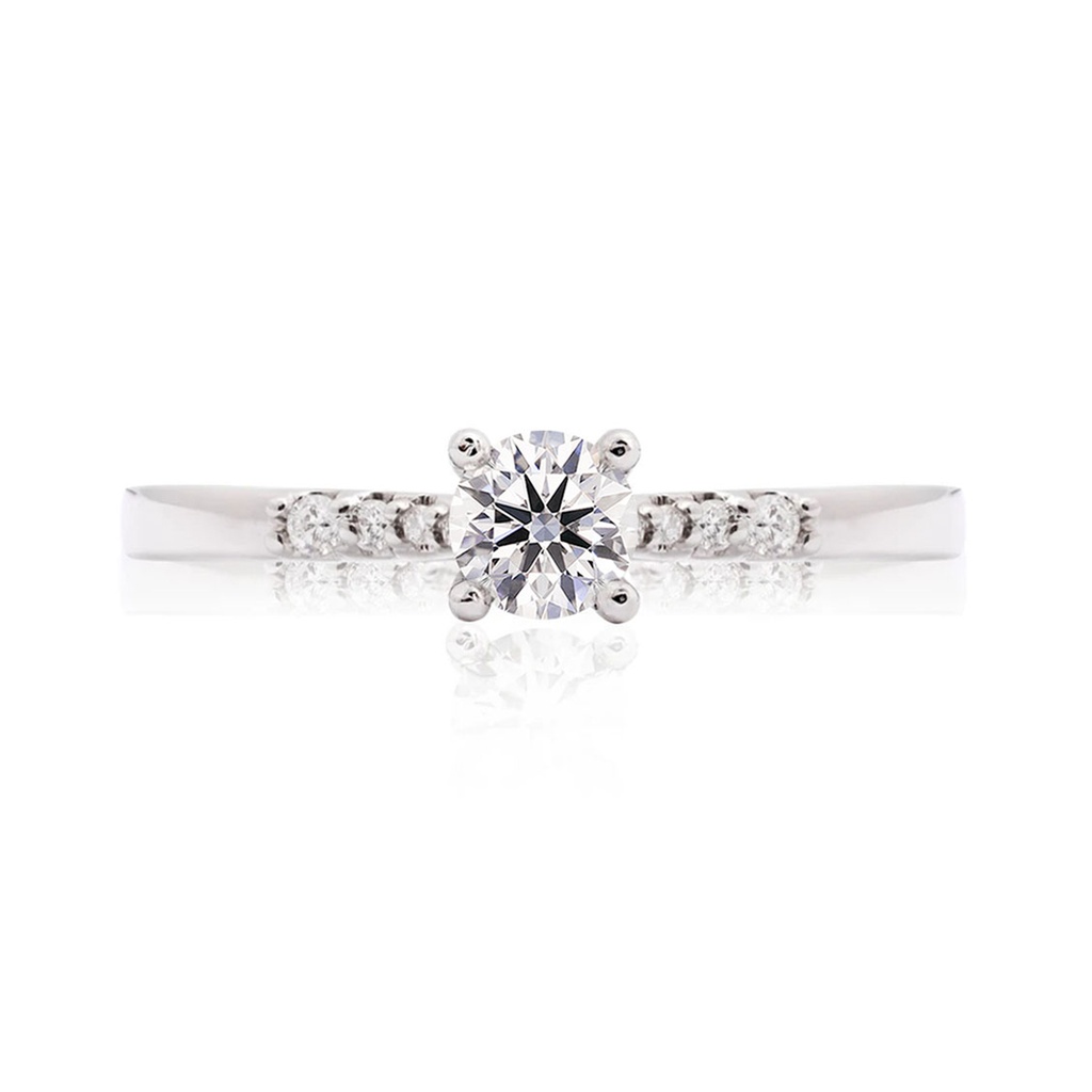 [CYC] Anillo de Compromiso La Mia Vita con un diamante natural Corte Ideal Original 1/4ct VS2/I y adornado con 0.07ct de diamantes naturales en oro blanco 18K