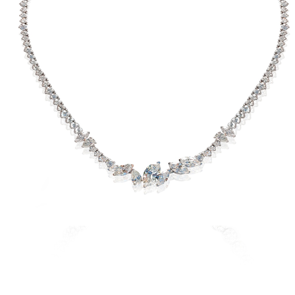 GARGANTILLA Masterpiece LUZ DE AGAVE - 109-DIAMANTES 5.48ct 15.7gr. ORO BLANCO 18K